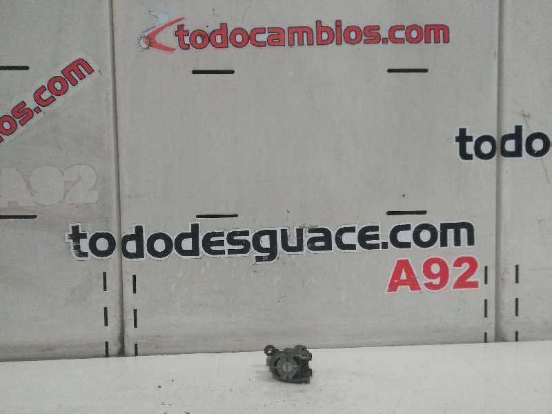  bombin puerta delantera izquierda   nissan micra (k12e) acenta 1.2 cat