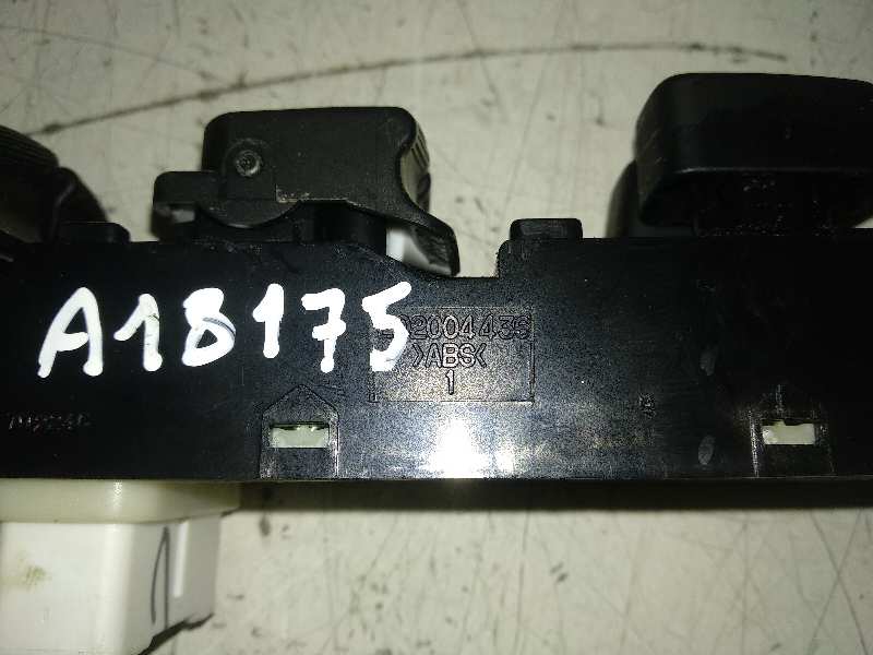 Mando elevalunas delantero izquierdo hyundai accent (mc) gls full
