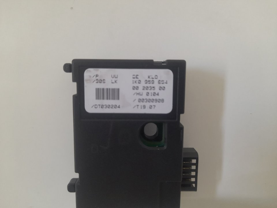 854 audi a3 (8p1) 2.0 tdi ambiente