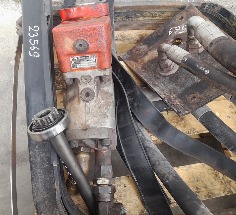  hidraulico completo bomba eje tuberiasdeposito y soporte deposito. iveco stralis (as hi-way)(07.2012) fsa tfp lt 4x2 gran espac