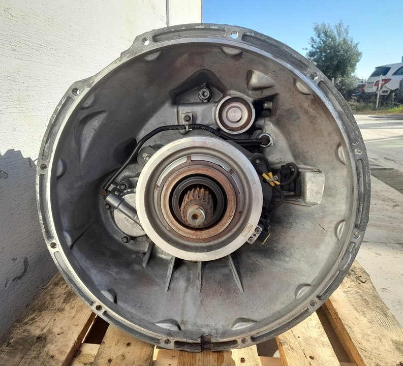 Caja cambios mercedes-benz actros 4 2-ejes bm 963 (2011) 18xx 4x2 szm l bigspace