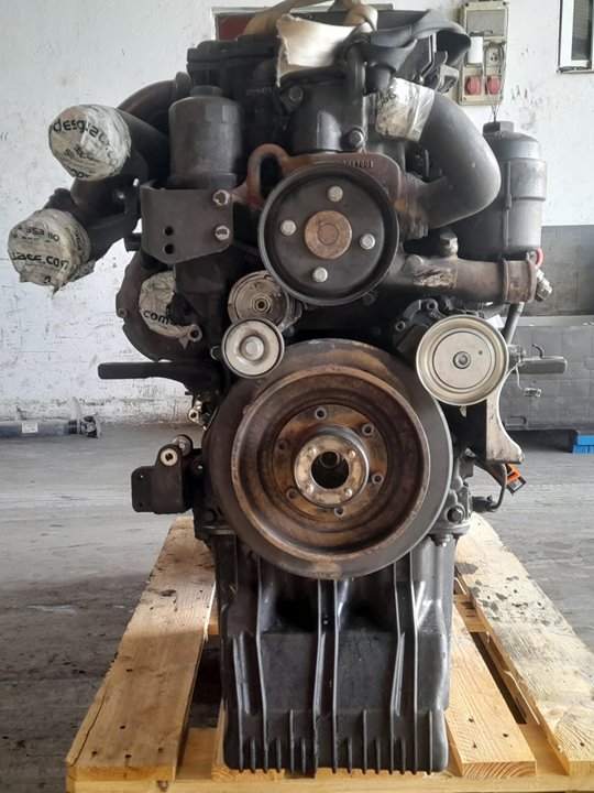 Motor completo mercedes-benz atego 3-ejes 26 t bm 95024 (1998) 2528  (6x2)       om 906 la l 