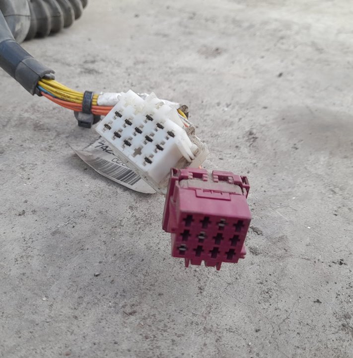 Puerta delantera izquierda renault midlum 