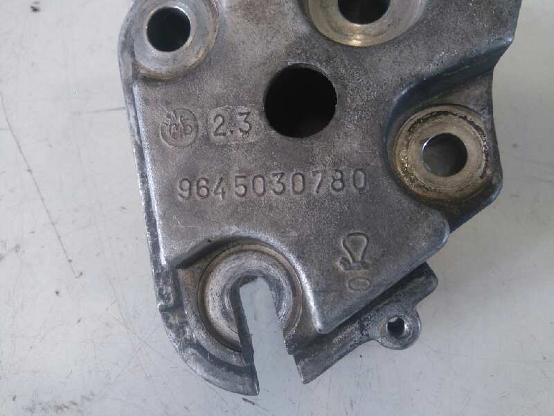  soporte motor   peugeot 407 sw st confort 2.0 16v hdi fap cat (rhr / dw10bted4)