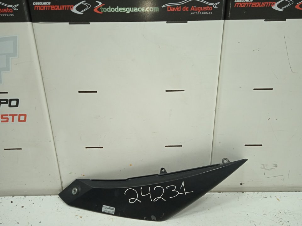 A izquierda                               6260804210 ktm 990 supermoto 990 supermoto t