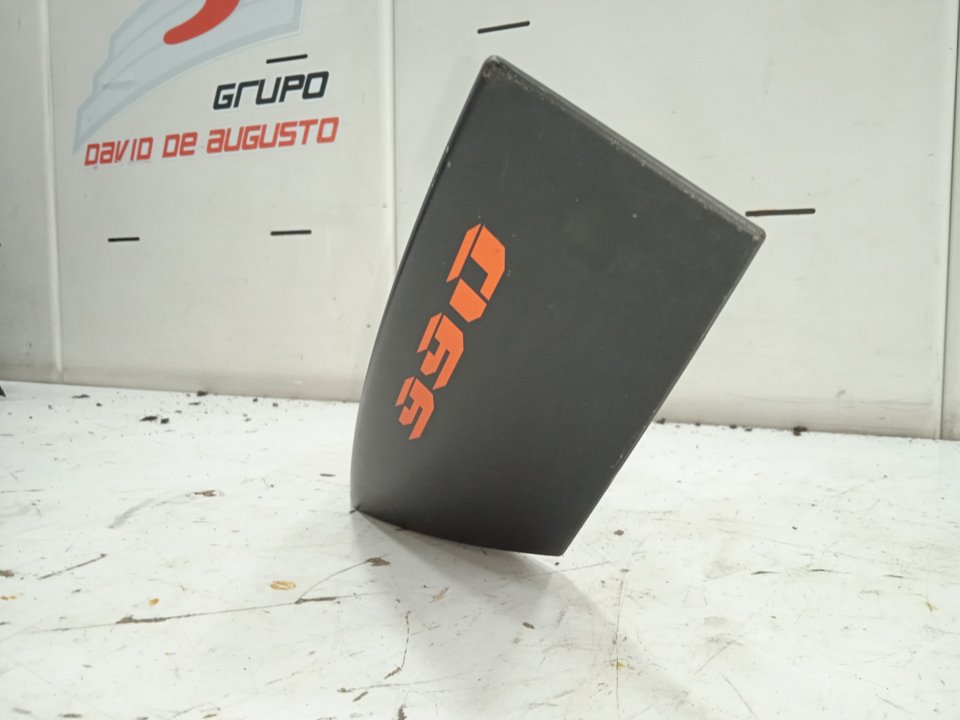 A izquierda                               6260804210 ktm 990 supermoto 990 supermoto t