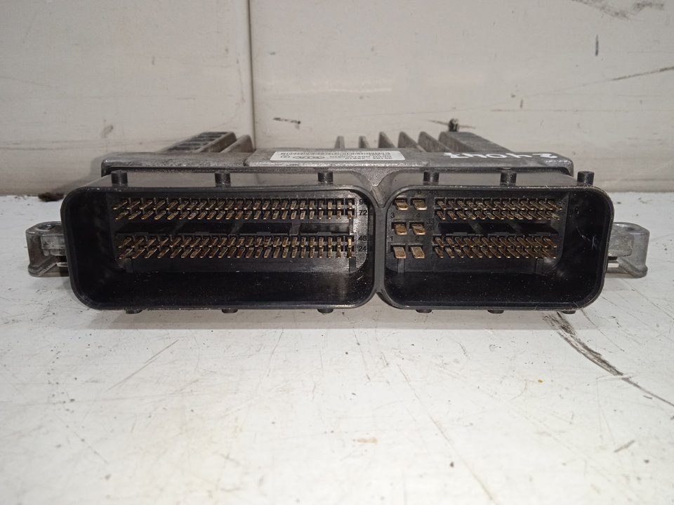 Centralita motor uce kia carnival 2.9 crdi vgt active