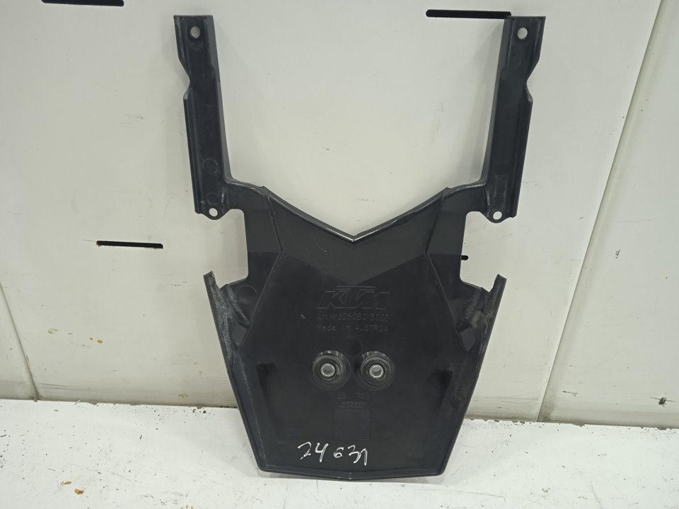 E carenado 62008003000                                      delantera derech ktm 990 supermoto 990 supermoto t