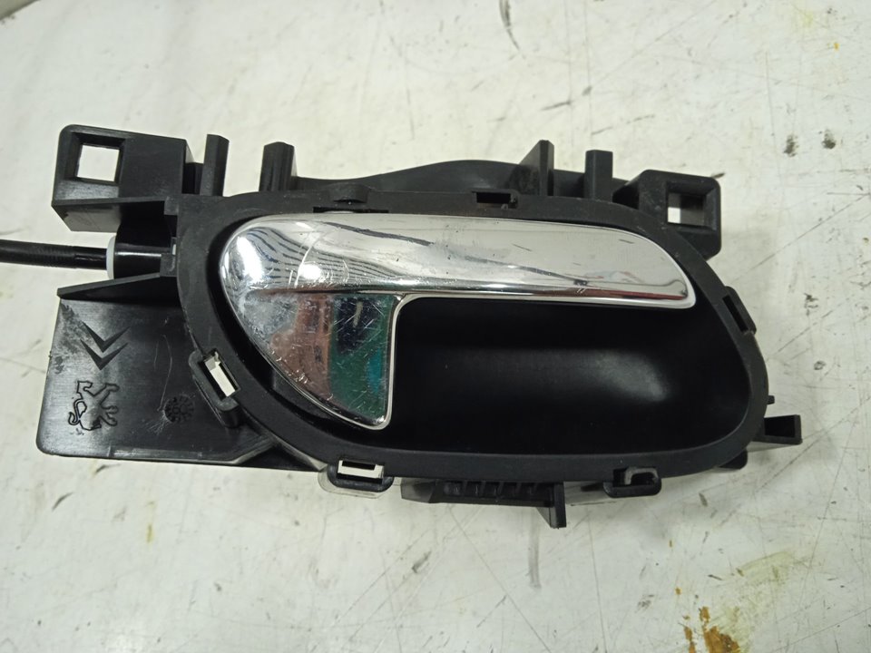 Cerradura puerta trasera derecha citroen berlingo hdi90 800 niv.b kasten
