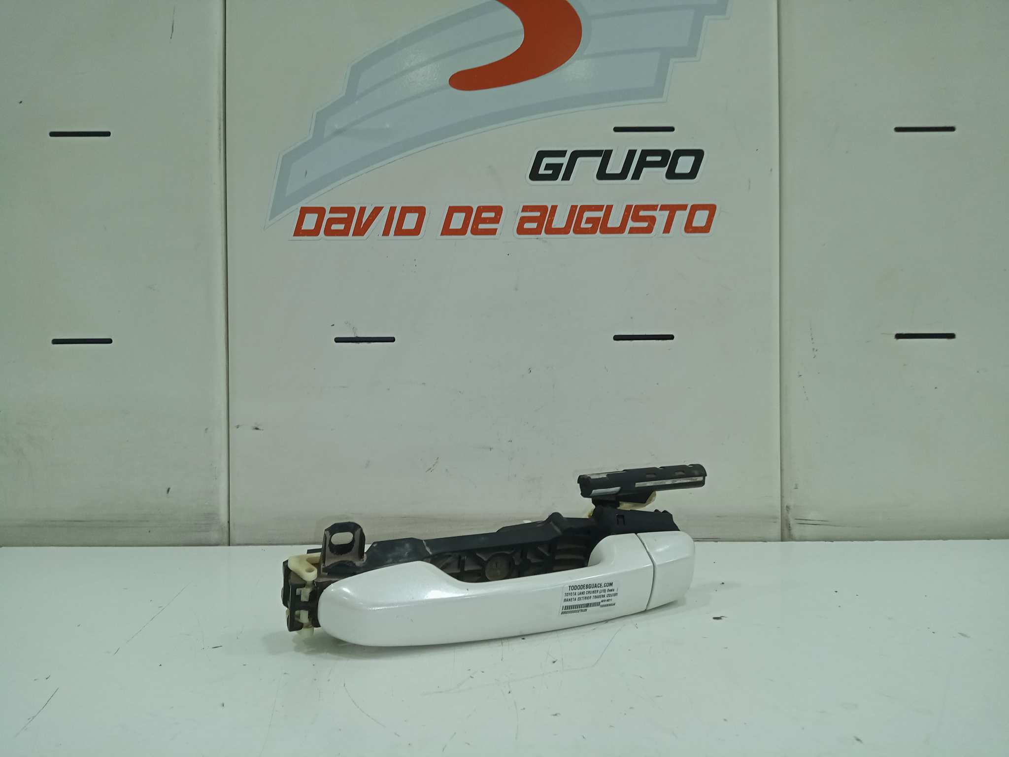 Maneta exterior trasera izquierda toyota land cruiser (j15) basis