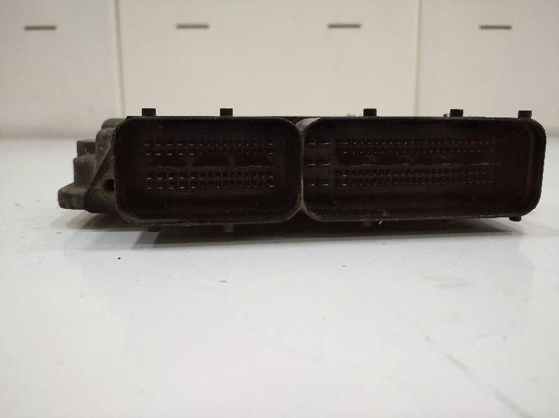 Centralita motor uce iveco  no identificado