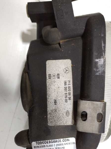 Faro antiniebla derecho mercedes-benz clase c (bm 203) sportcoupe c 200 compressor (203.745)