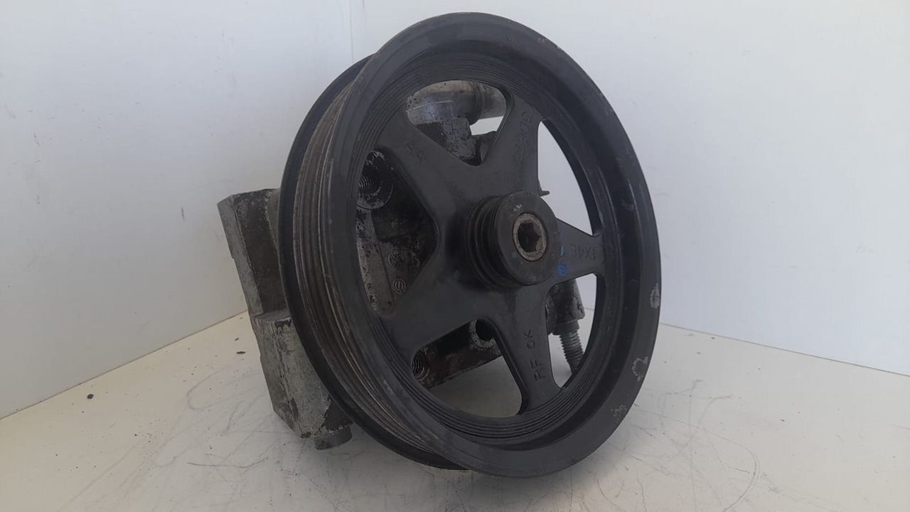 Bomba direccion jaguar x-type 2.5 v6
