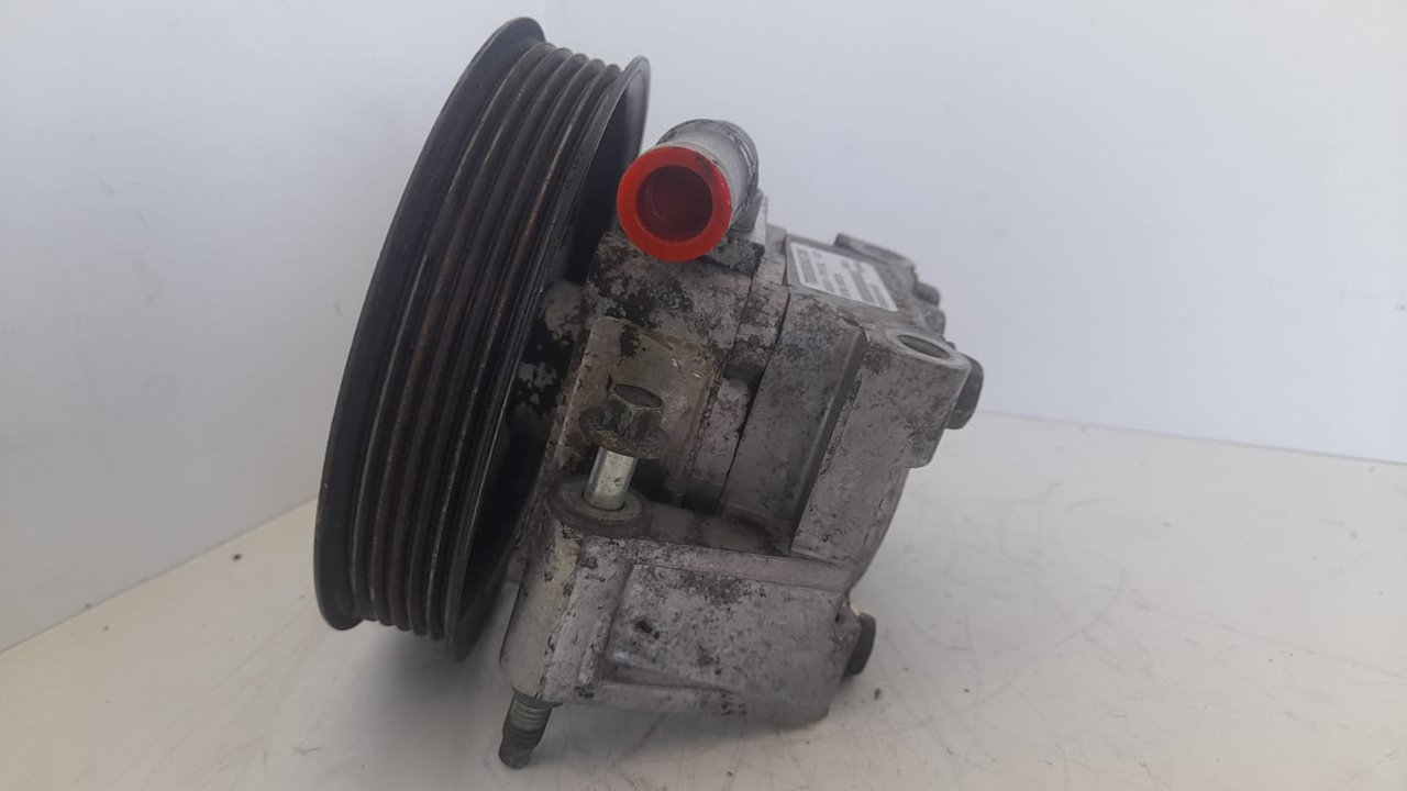 Bomba direccion jaguar x-type 2.5 v6