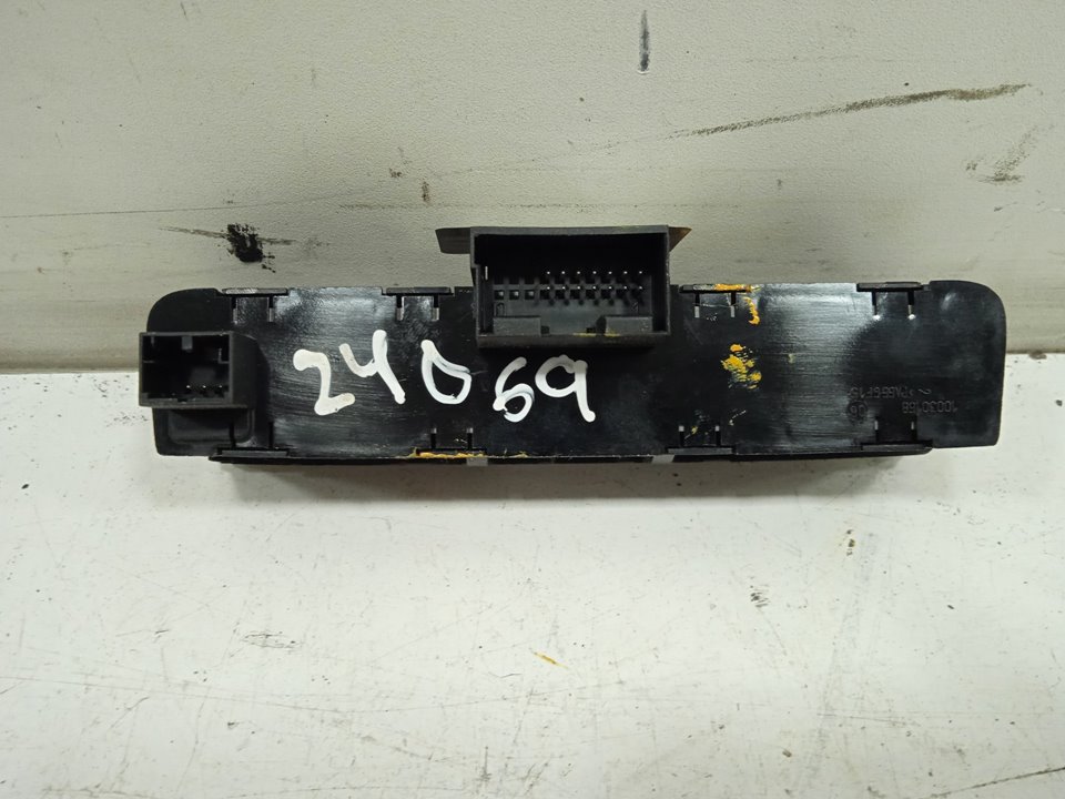 Mando multifuncion seat ibiza berlina (6j5) reference