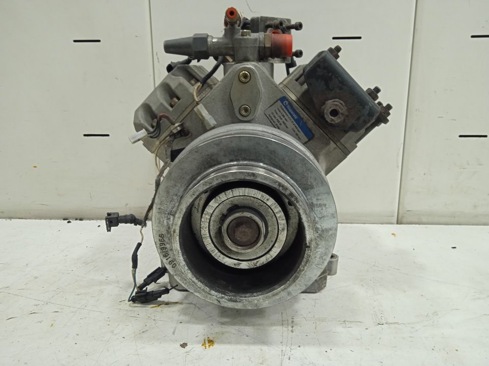 Compresor aire acondicionado mercedes-benz  no identificado