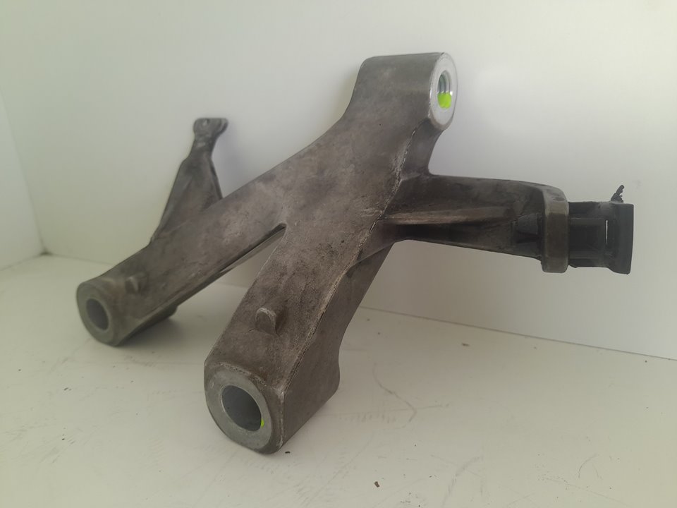 Soporte alternador man tgx 18.xxx (2007) fg    4x2   bl xl