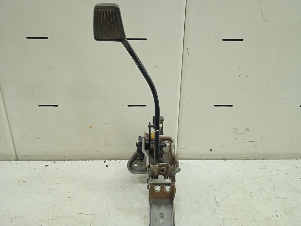 Pedal embrague hyundai tucson (tl) tecno safe 2wd bluedrive