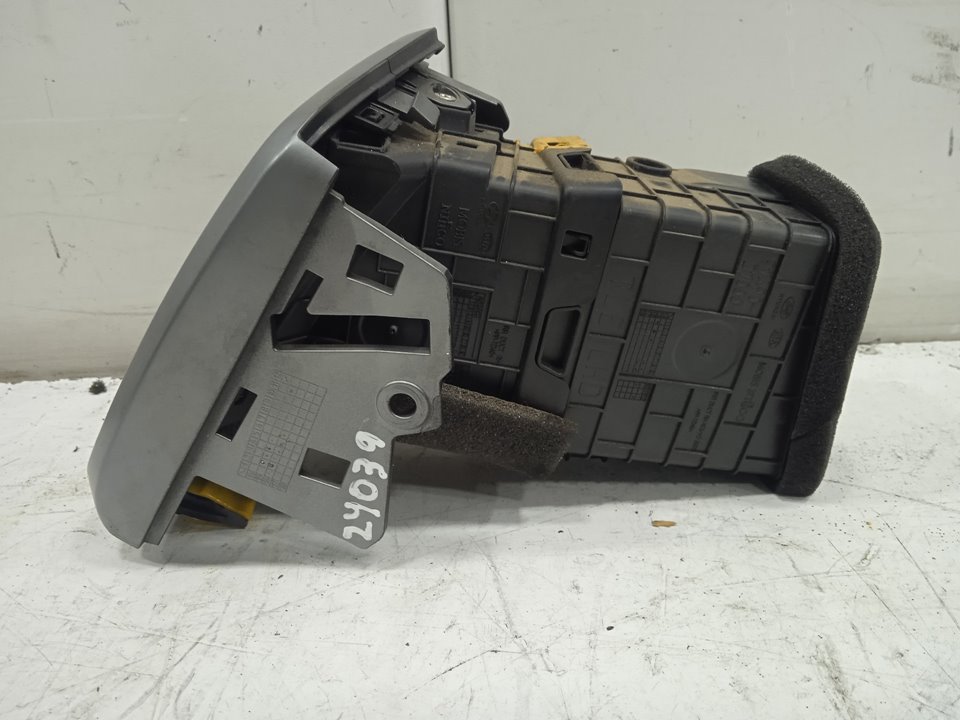 Aireador derecho hyundai tucson (tl) tecno safe 2wd bluedrive