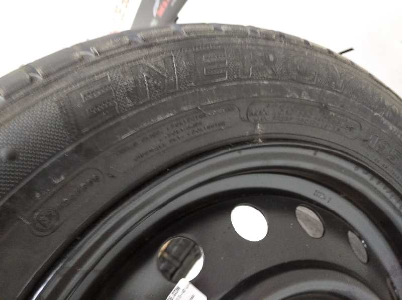Rueda de repuesto toyota corolla (e12) 2.0 d4d linea luna berlina