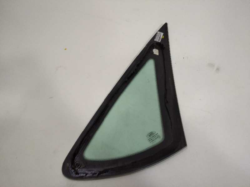 Luna custodia trasera izquierda ford focus berlina (cb4) titanium