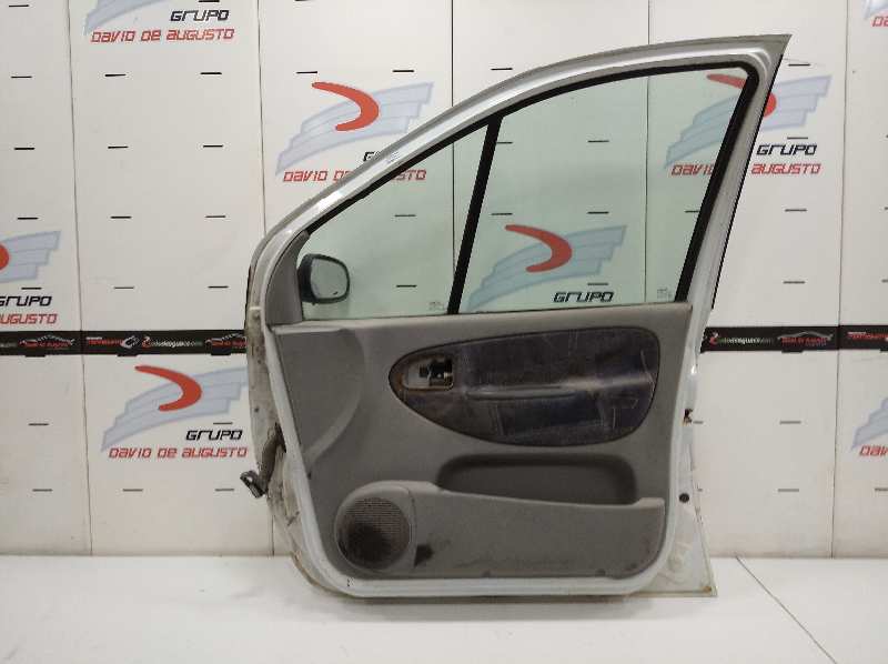 Puerta delantera derecha renault scenic i (ja...) 