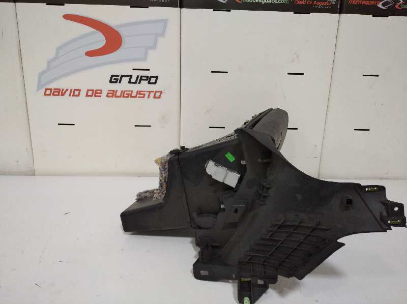 No identificado peugeot 5008 confort