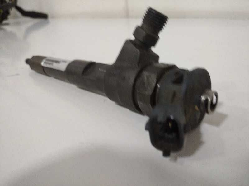 Inyector bmw serie 1 berlina (e81e87) 116d