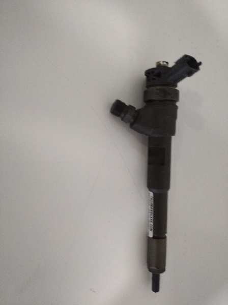 Inyector bmw serie 1 berlina (e81e87) 116d