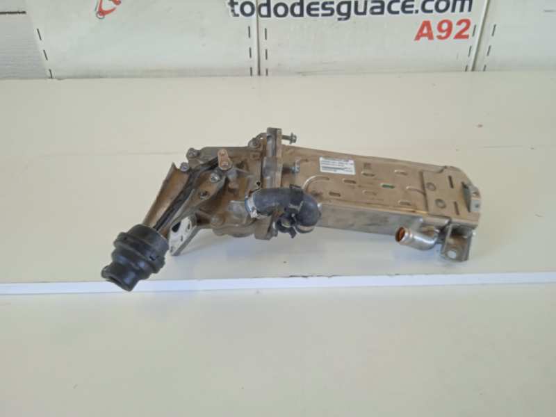 Enfriador aceite motor mercedes-benz clase c (bm 204) berlina c 220 cdi blueefficiency (204.