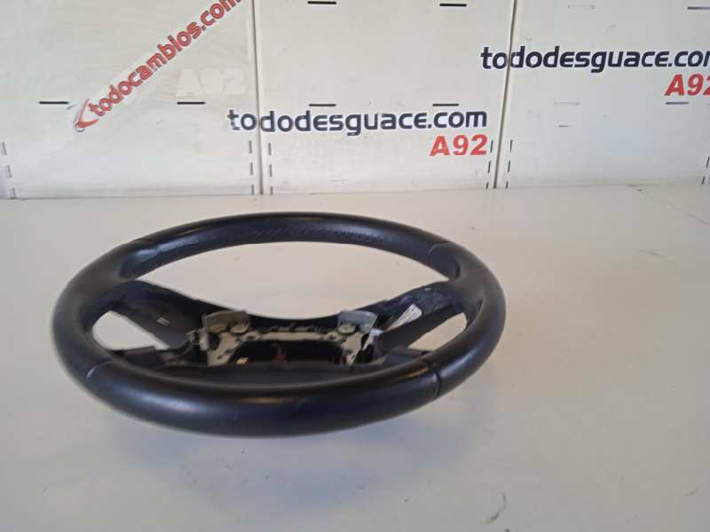 Volante mercedes-benz clase e (bm 212) lim. 220 cdi blueefficiency (212.00