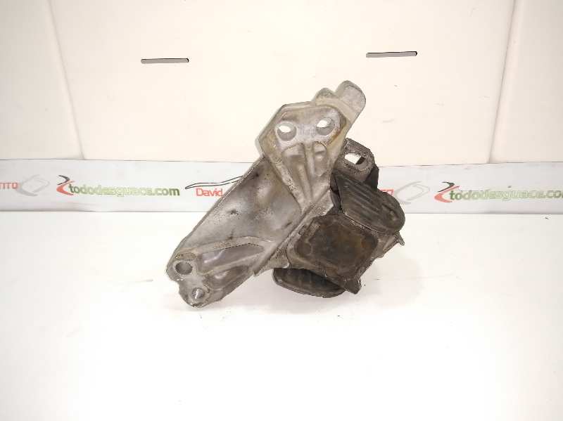  soporte motor izquierdo   peugeot 407 sw st confort 2.0 16v hdi fap cat (rhr / dw10bted4)