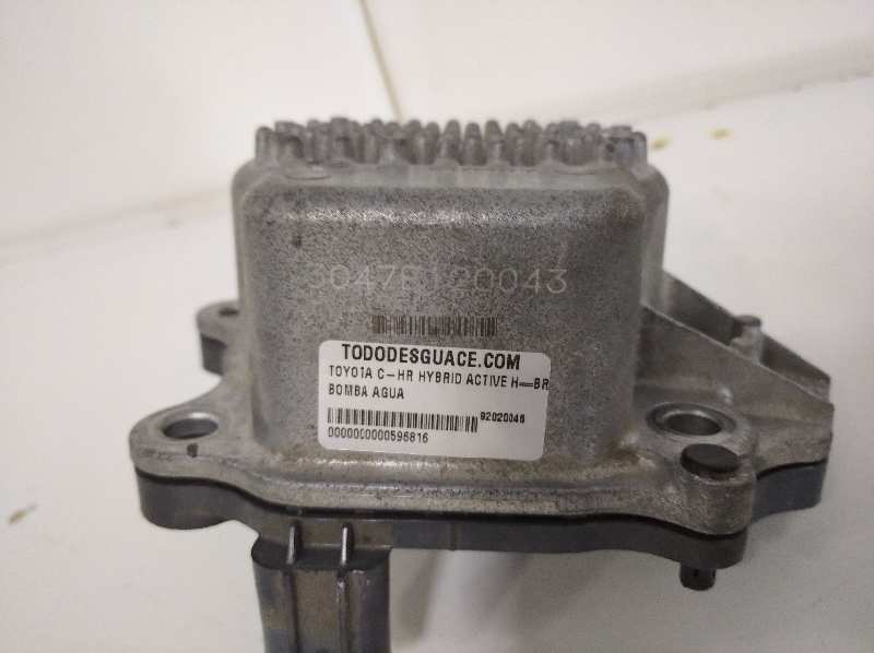 Bomba agua toyota  no identificado