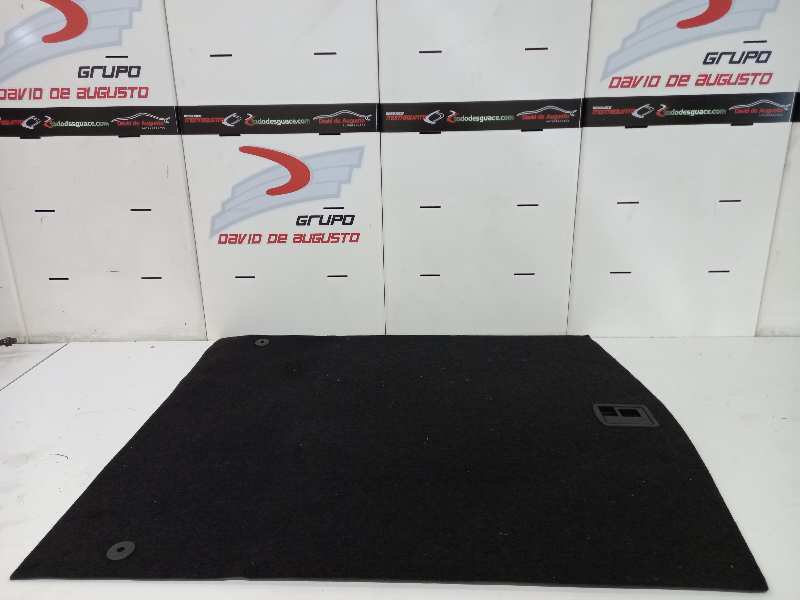 Tapa maletero audi  no identificado