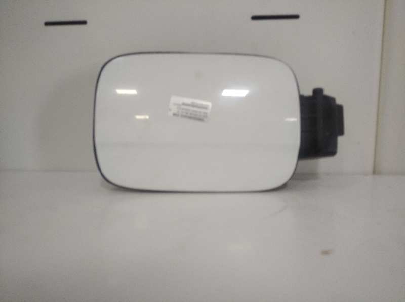 Tapa exterior combustible audi  no identificado