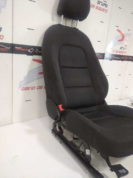 Asiento delantero derecho audi  no identificado