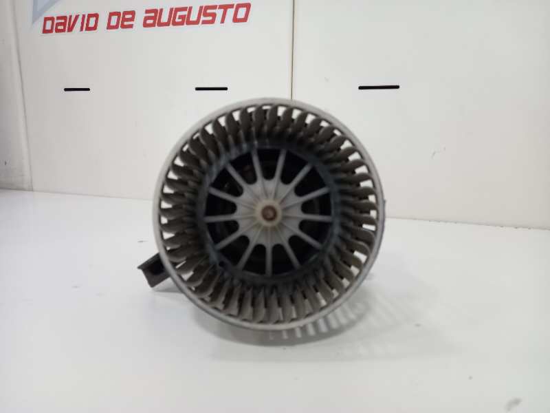 Motor calefaccion audi  no identificado