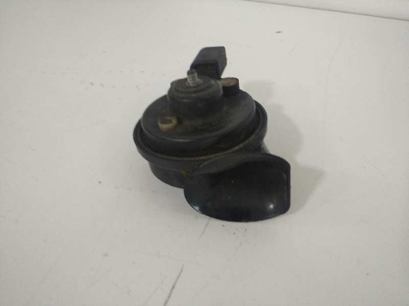 Claxon audi  no identificado