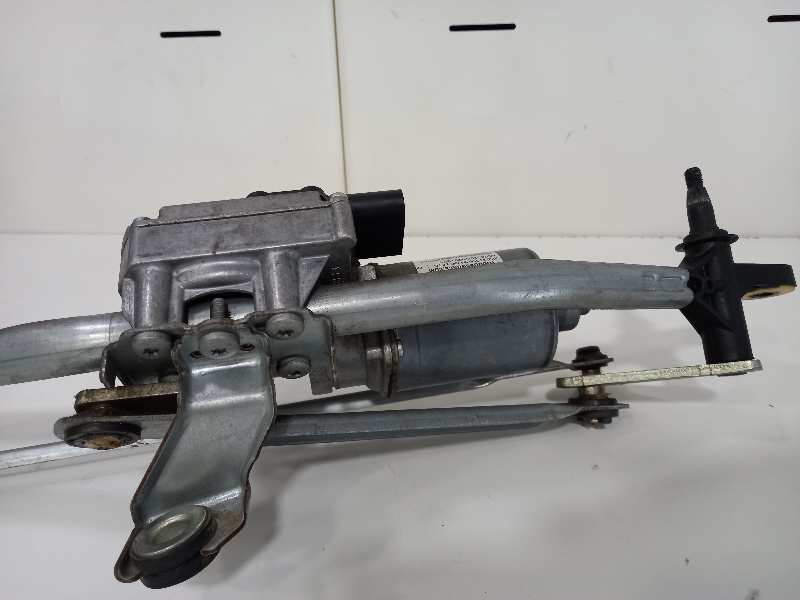 Motor limpia delantero audi  no identificado