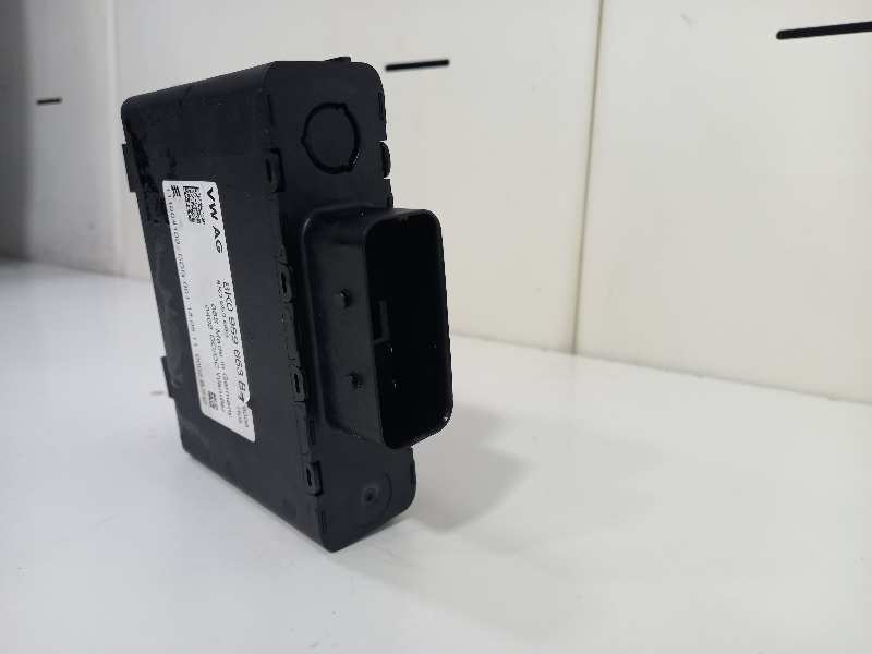 Modulo electronico audi  no identificado