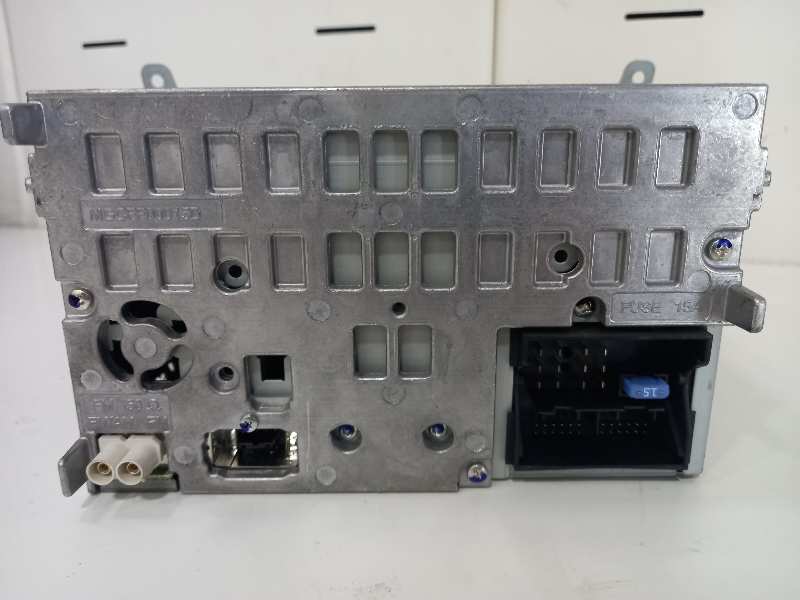 Sistema audio / radio cd audi  no identificado