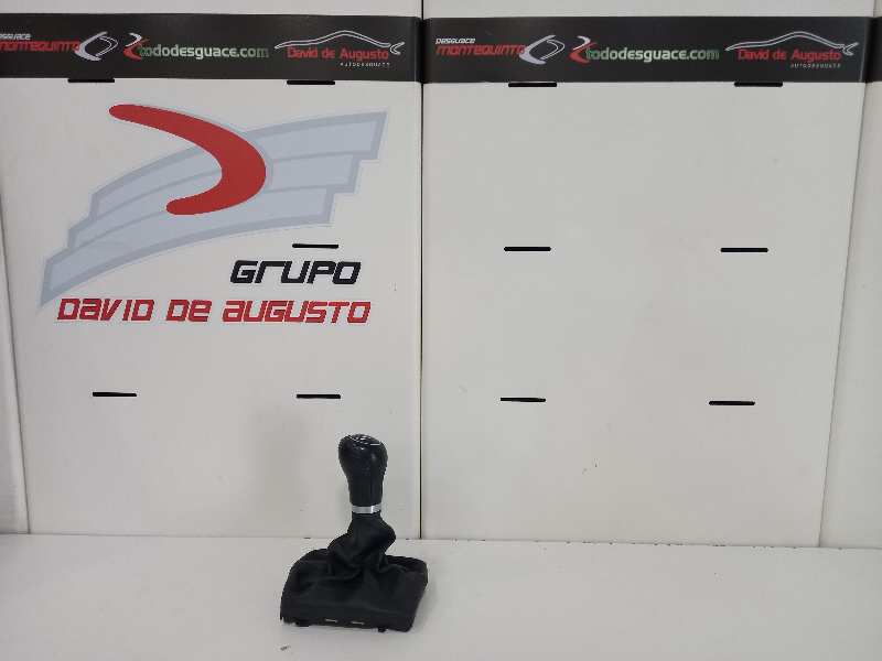 Pomo palanca cambio audi  no identificado