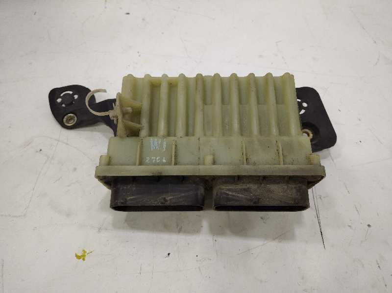 Centralita motor uce opel zafira a club