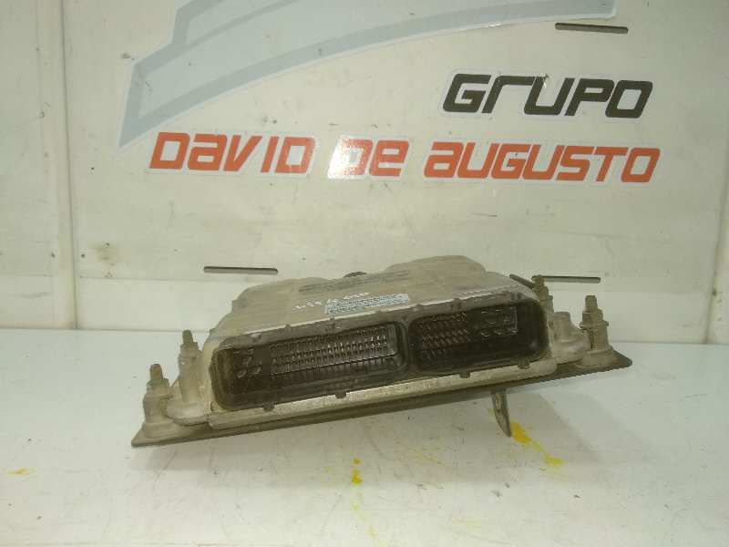 Centralita motor uce chrysler grand voyager (rt) limited