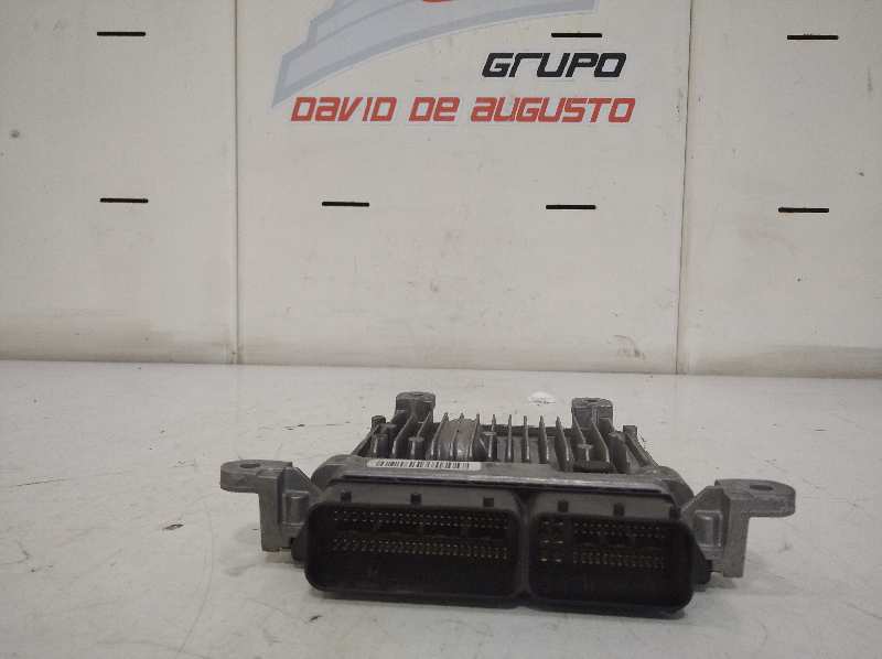 Centralita motor uce infiniti q70 2.2d premium