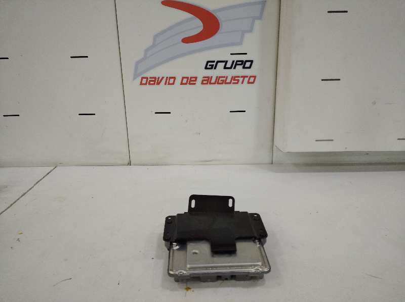 Centralita motor uce jaguar xe portfolio