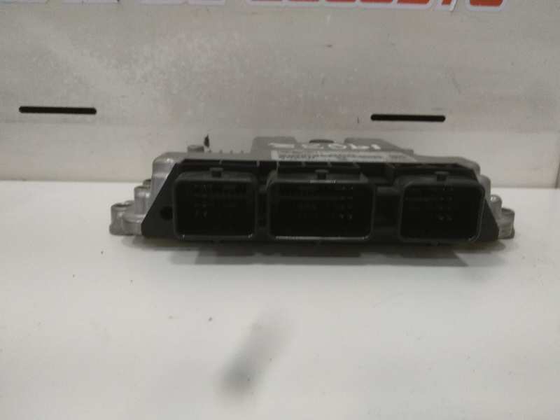 Centralita motor uce ford focus berlina (cap) ambiente (d)
