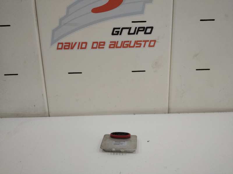 Centralita faros xenon no identificado