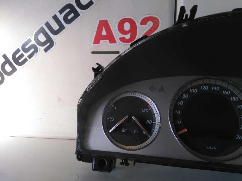 Cuadro instrumentos mercedes-benz clase c (bm 204) berlina c 300 cdi 4matic blueefficien