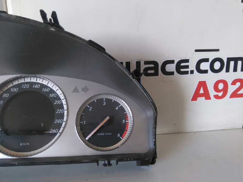 Cuadro instrumentos mercedes-benz clase c (bm 204) berlina c 300 cdi 4matic blueefficien